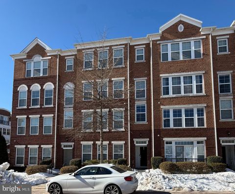 2951 FINSBURY PLACE 97 FAIRFAX VA 22031