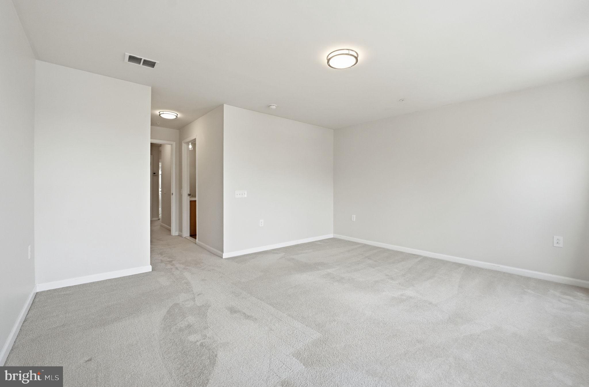 LOFTS AT METROWEST - Residential