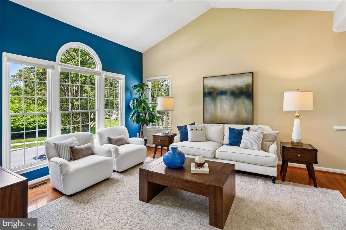 EMERSON - Residential