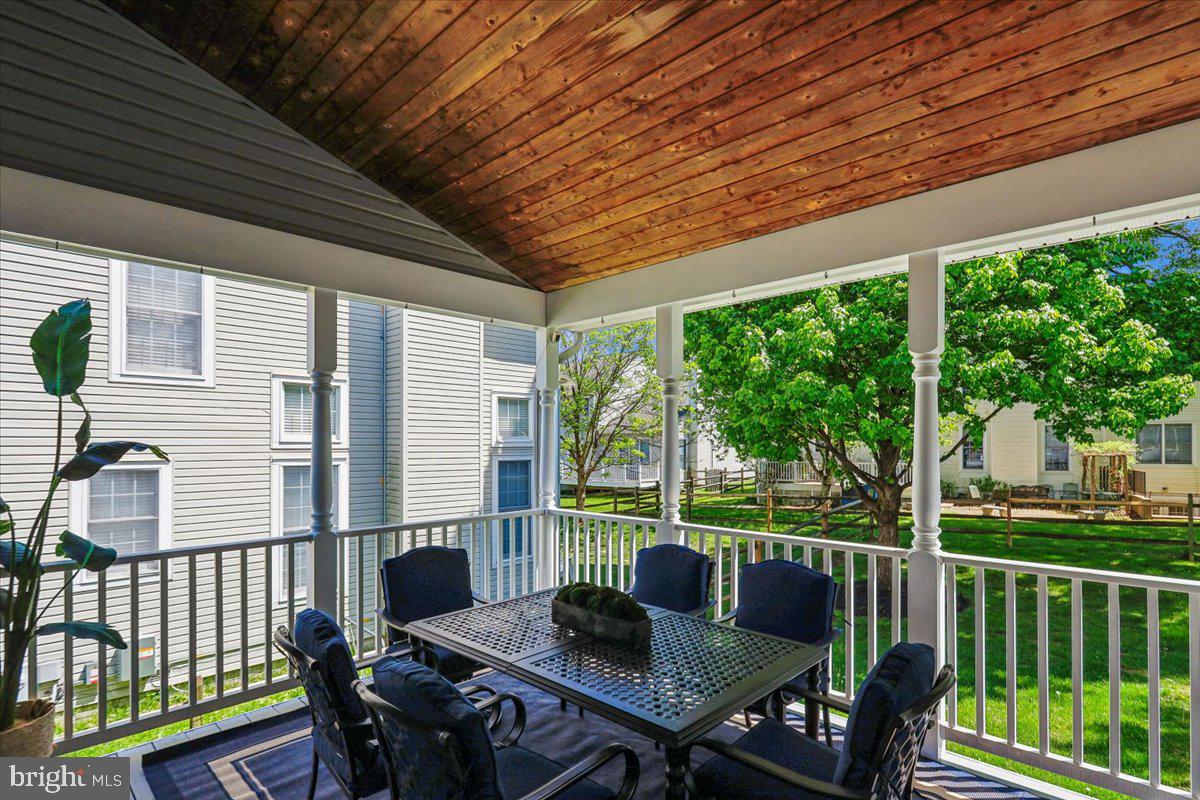 EMERSON - Residential