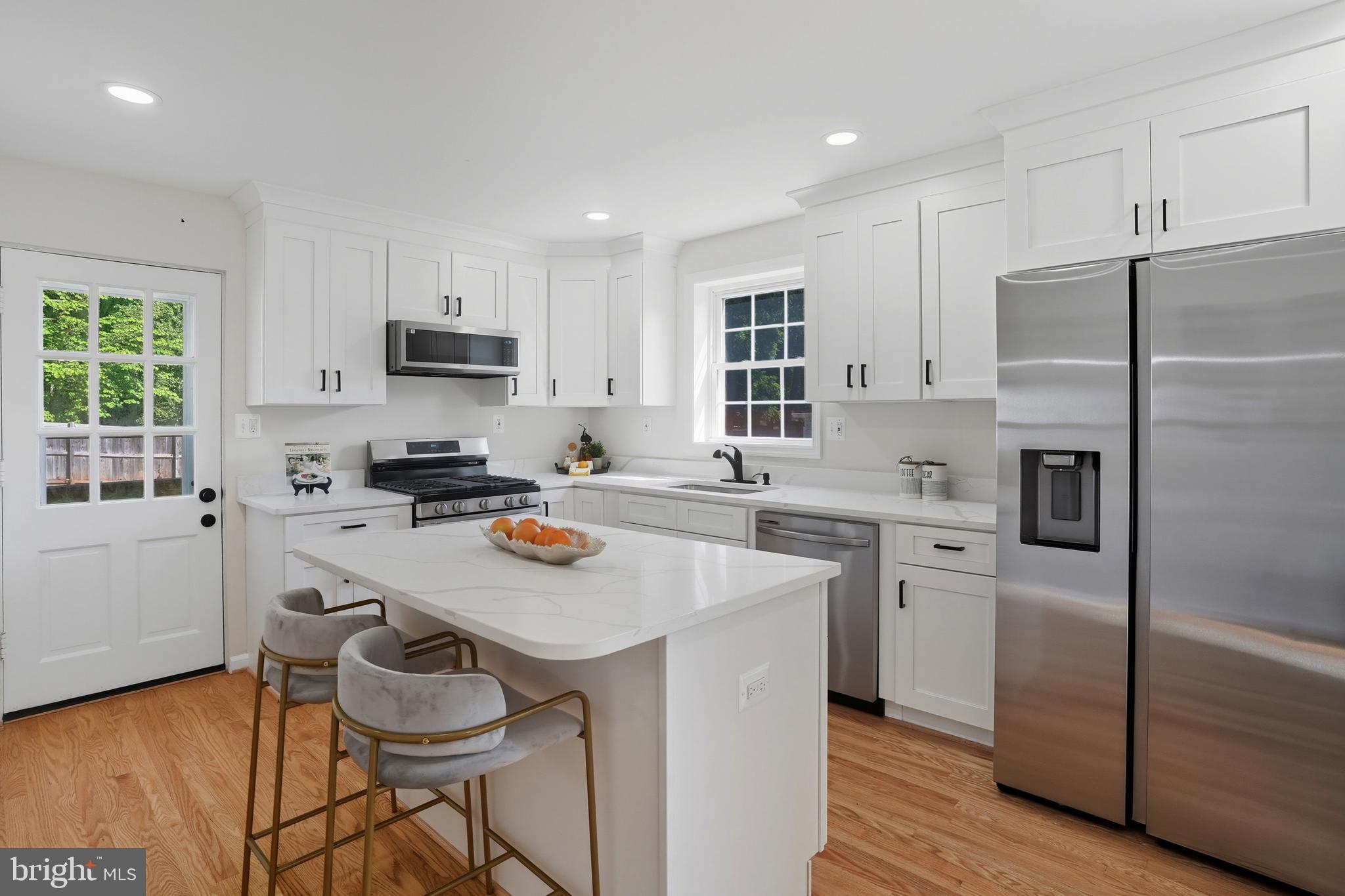 7406 MASONVILLE DRIVE