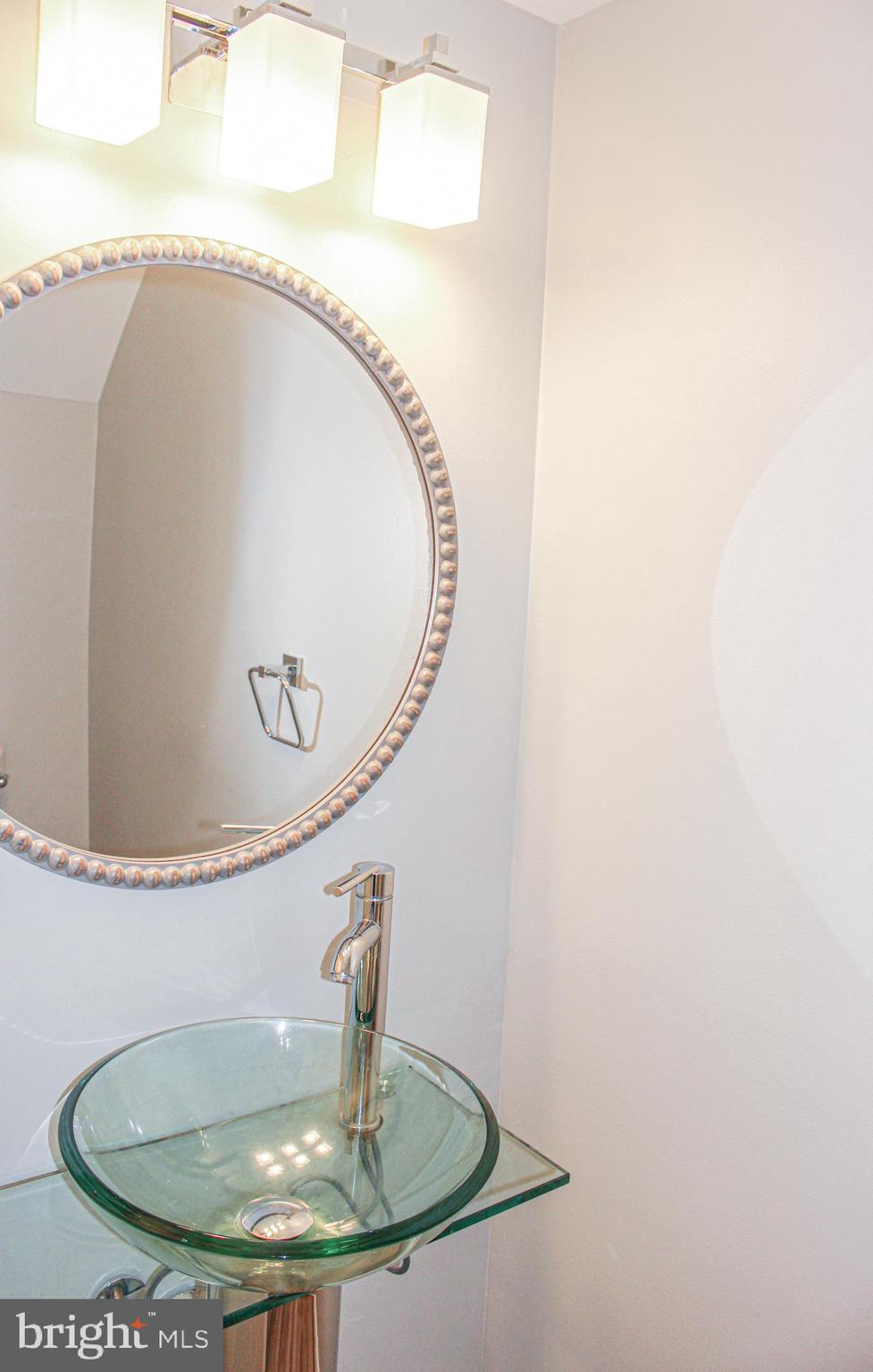 SOMERSET - Residential Lease