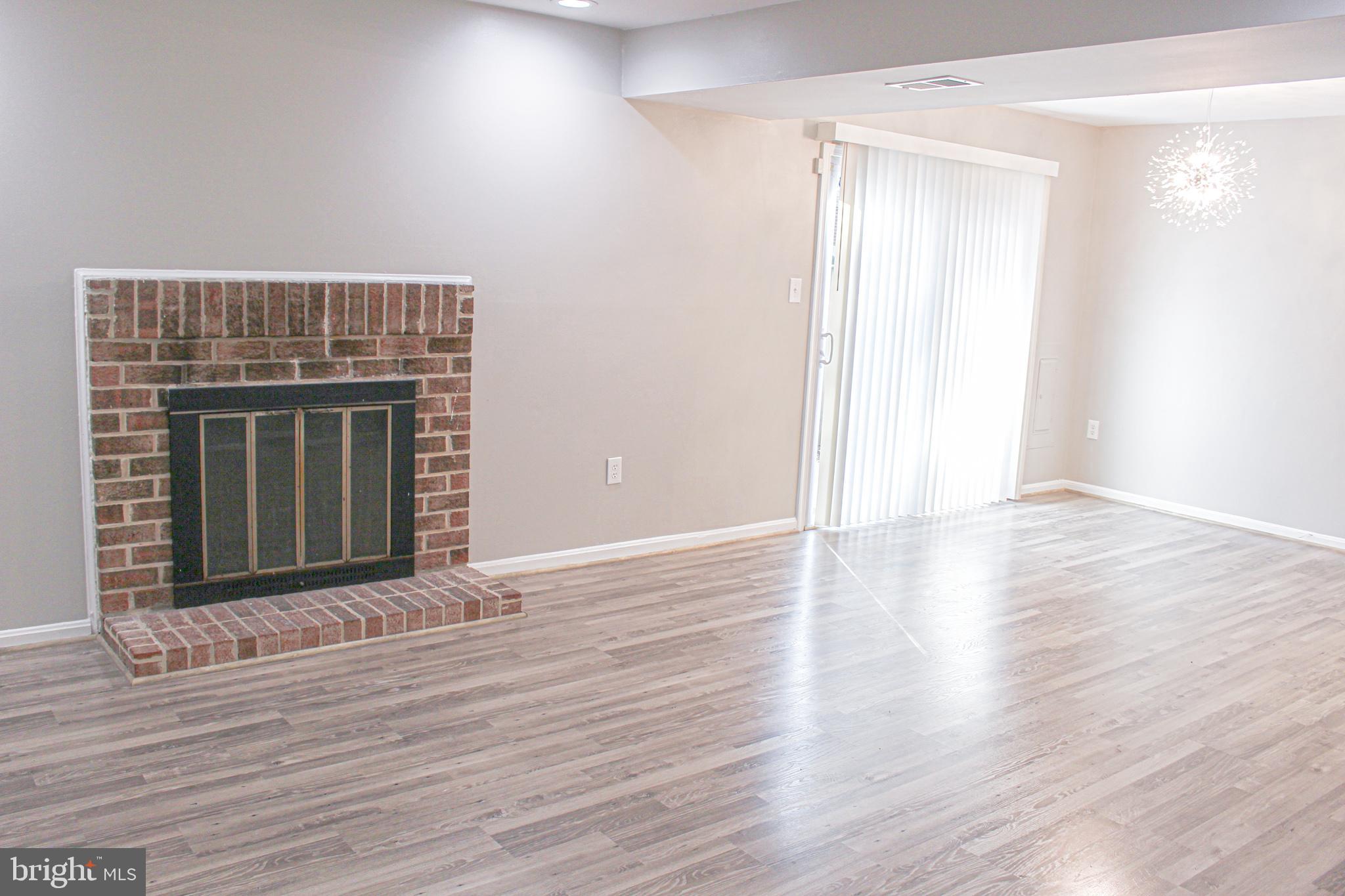 SOMERSET - Residential Lease