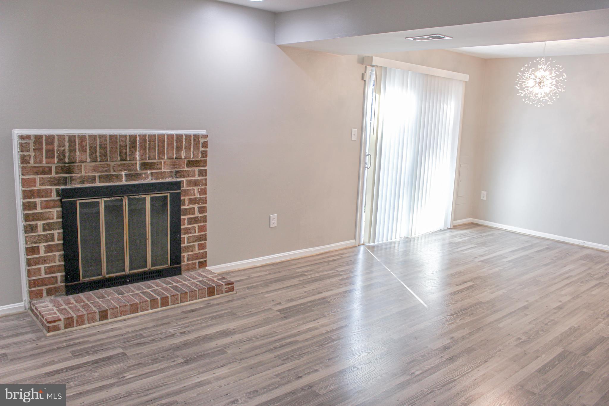 SOMERSET - Residential Lease