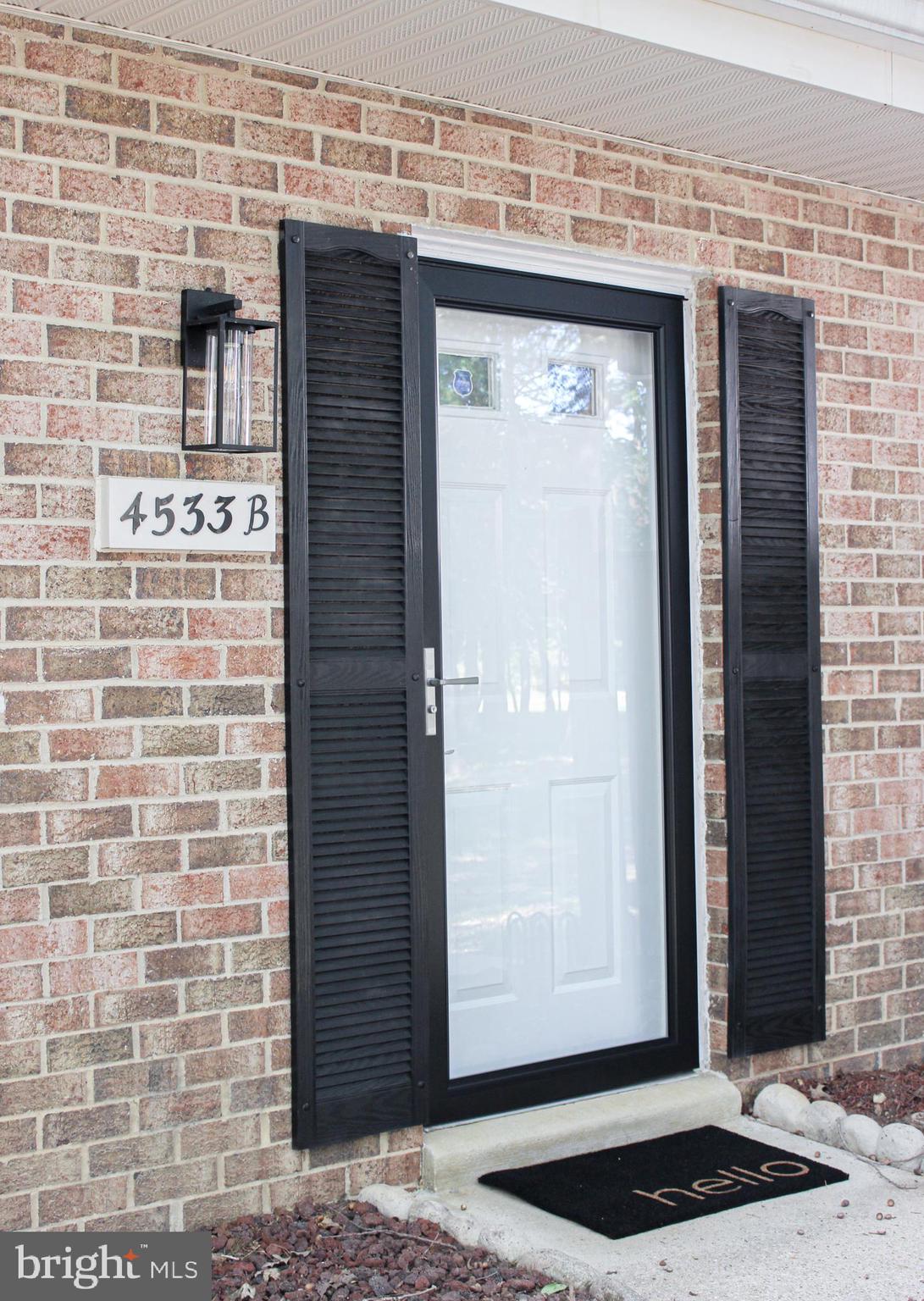 SOMERSET - Residential Lease