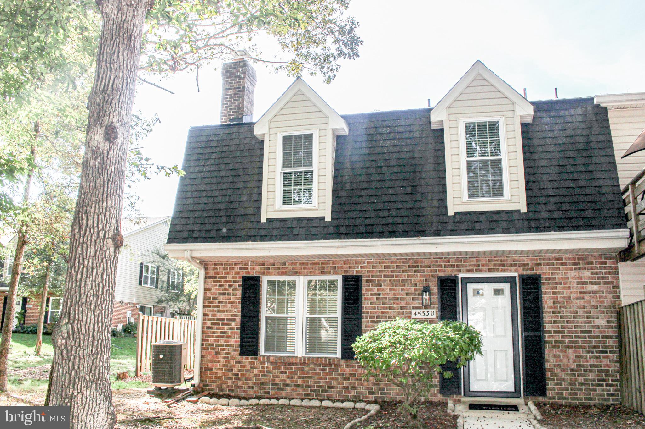 SOMERSET - Residential Lease