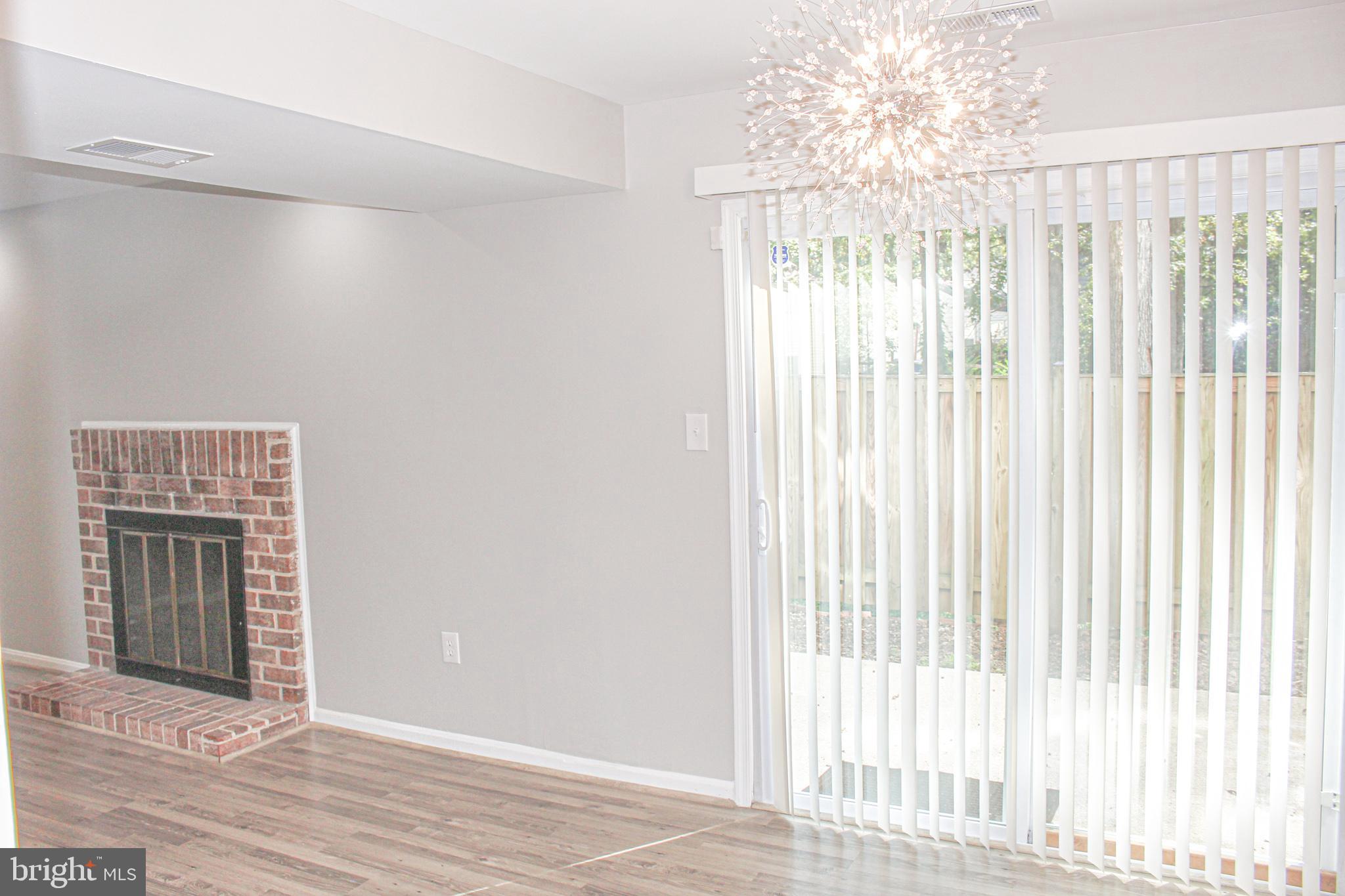 SOMERSET - Residential Lease