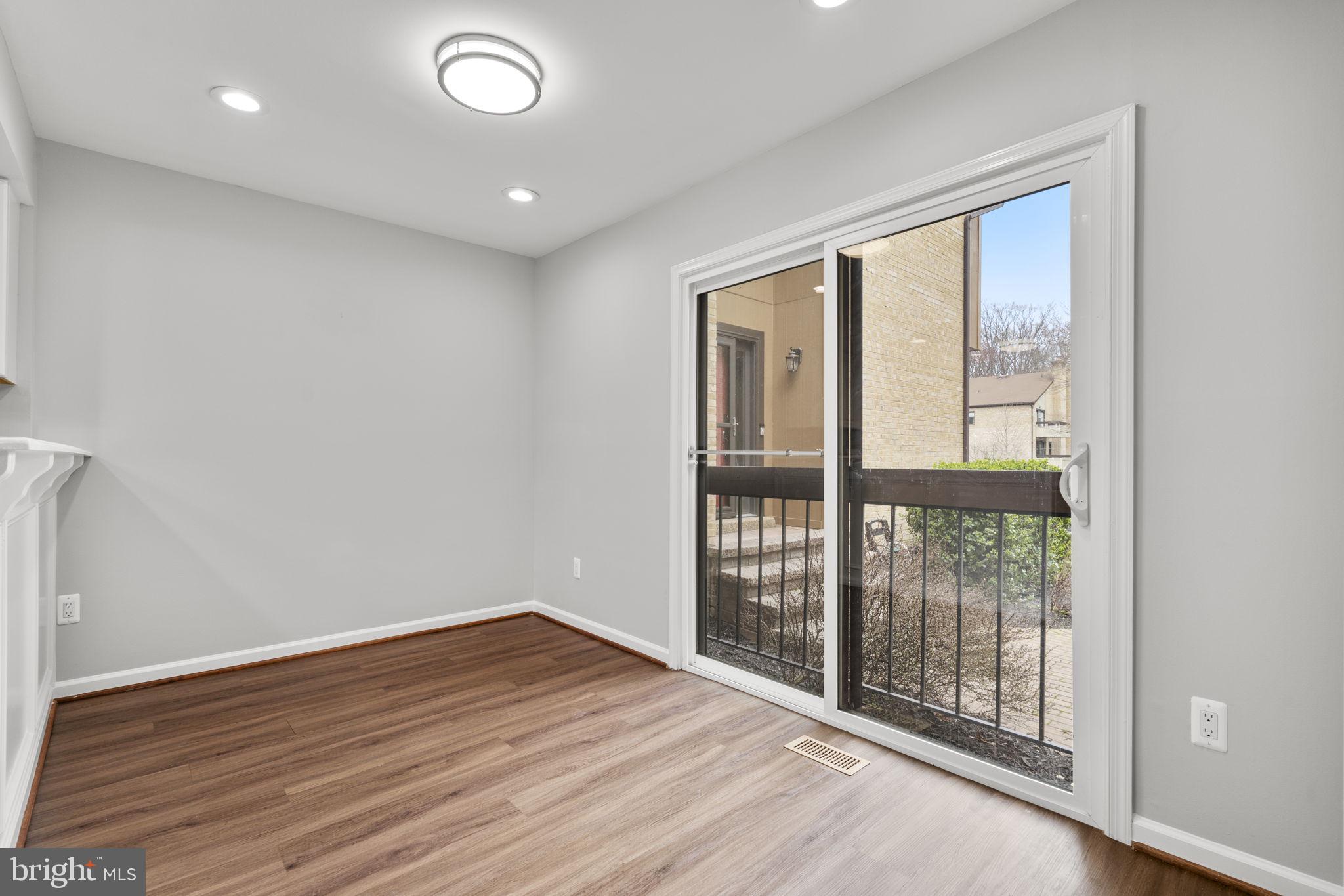 CHESTERFIELD MEWS - Residential