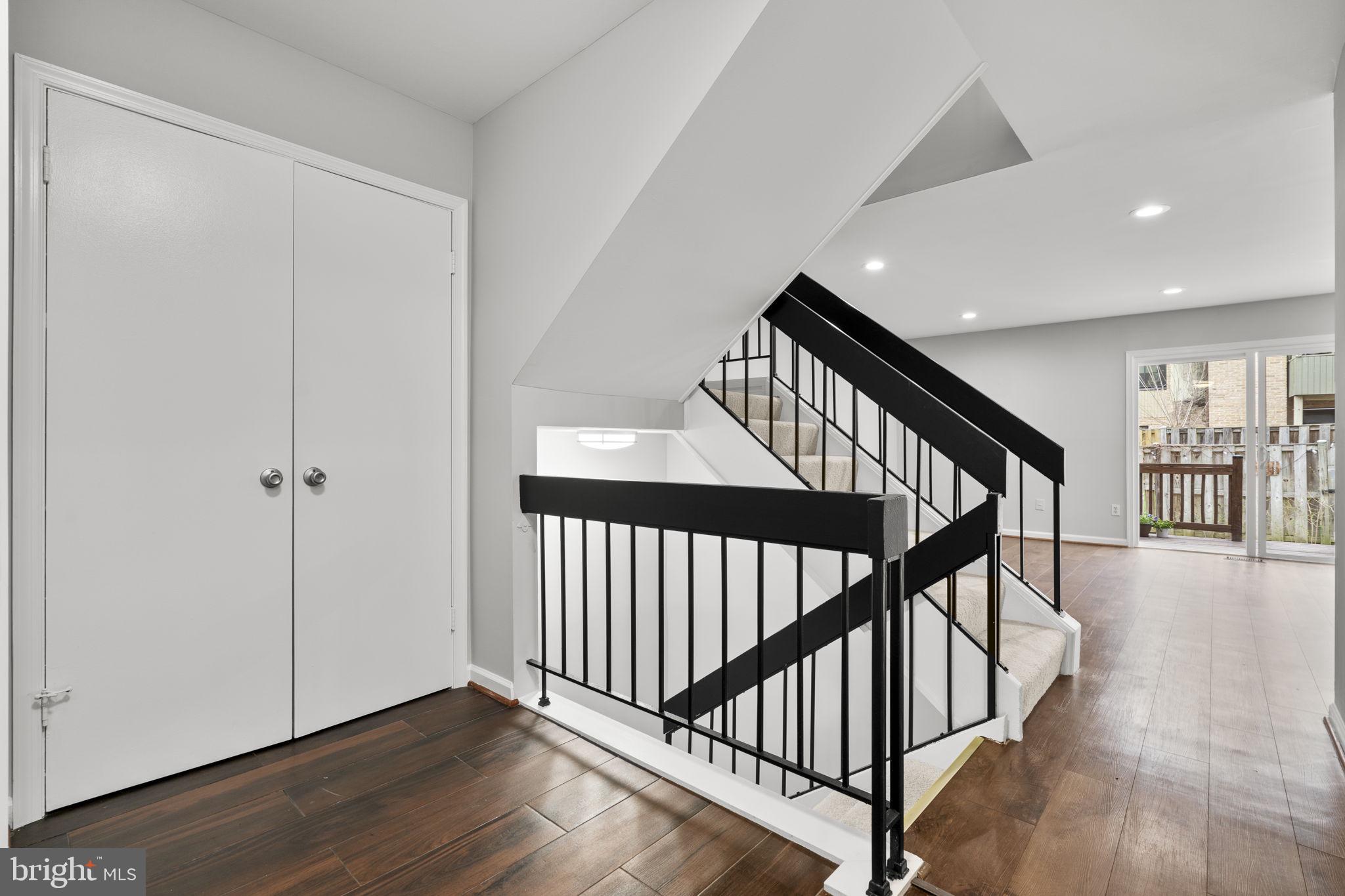 CHESTERFIELD MEWS - Residential