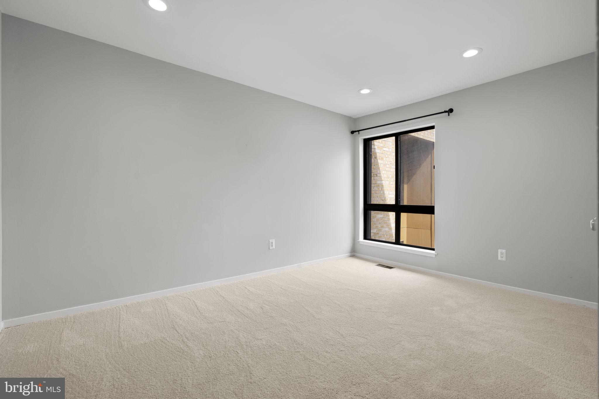 CHESTERFIELD MEWS - Residential