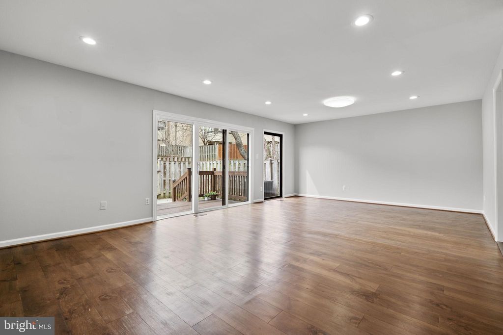Photo of 3170 Readsborough Court, FAIRFAX, VA 22031 (MLS # VAFX2297428)