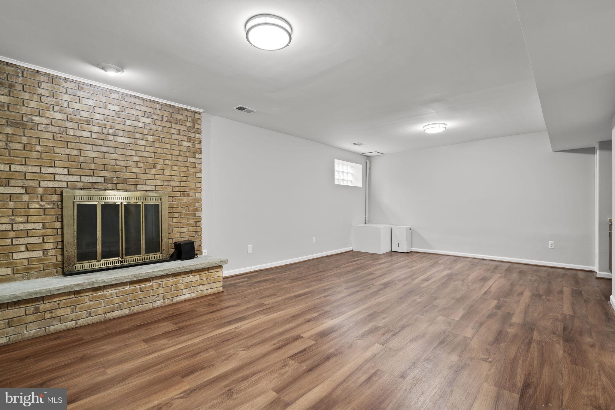 CHESTERFIELD MEWS - Residential