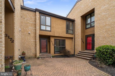 3170 READSBOROUGH COURT FAIRFAX VA 22031