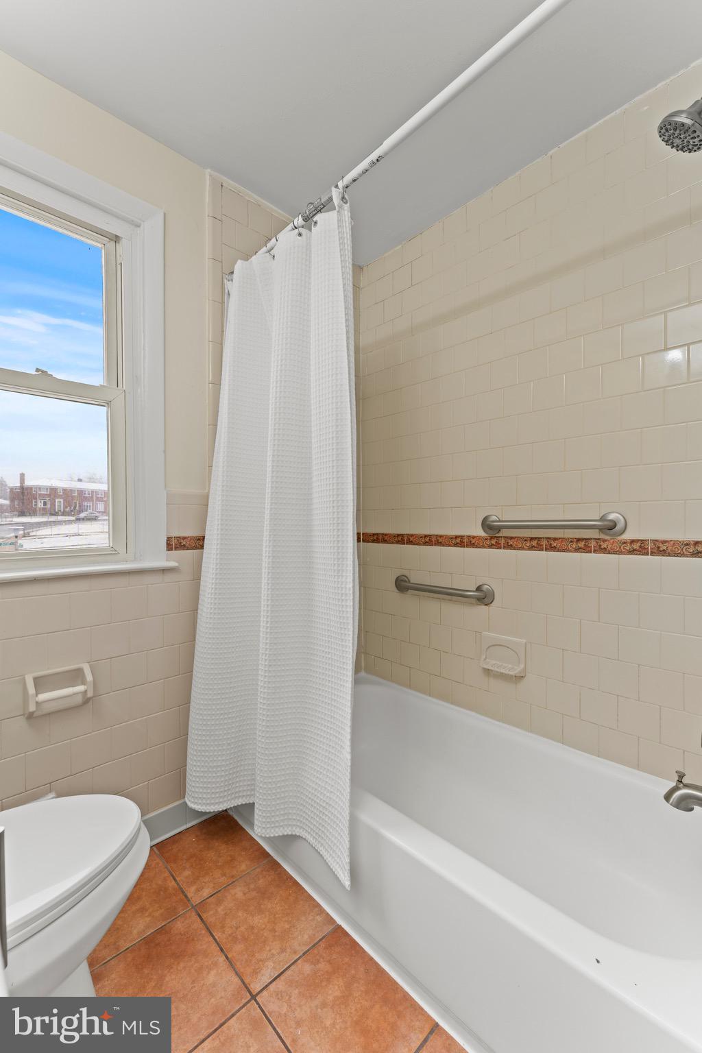 BELVEDERE SQUARE - Residential