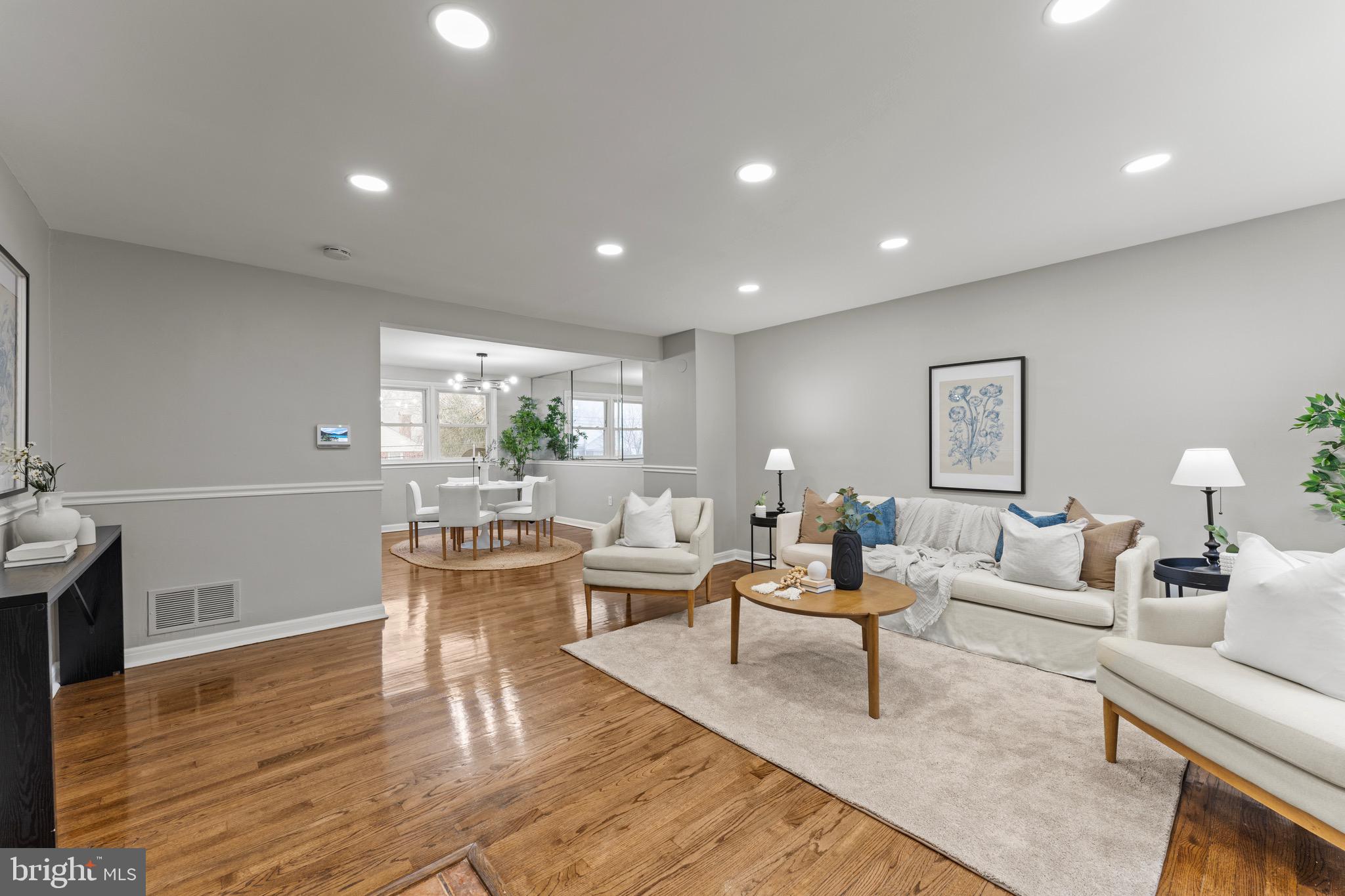 BELVEDERE SQUARE - Residential