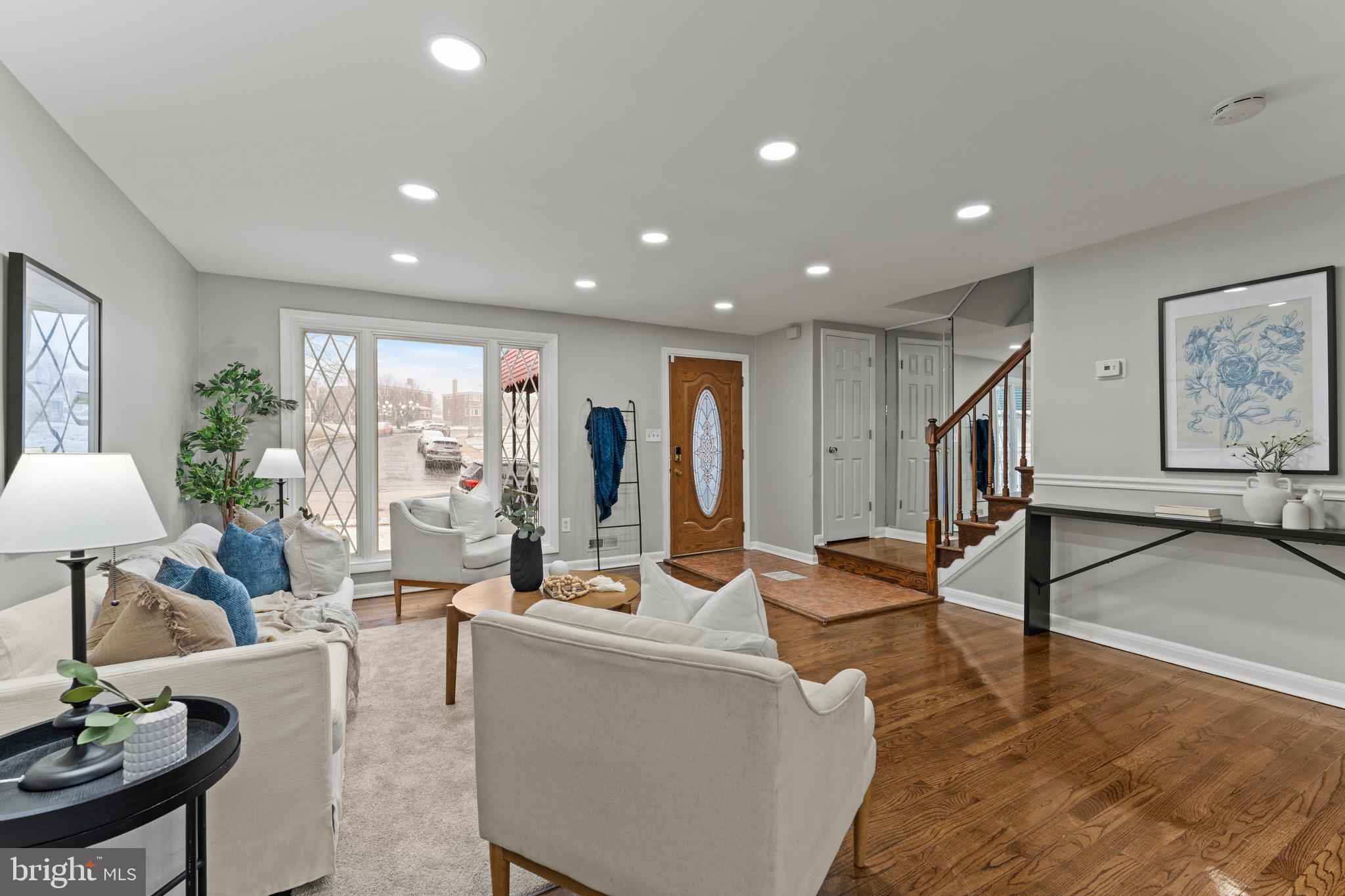 BELVEDERE SQUARE - Residential