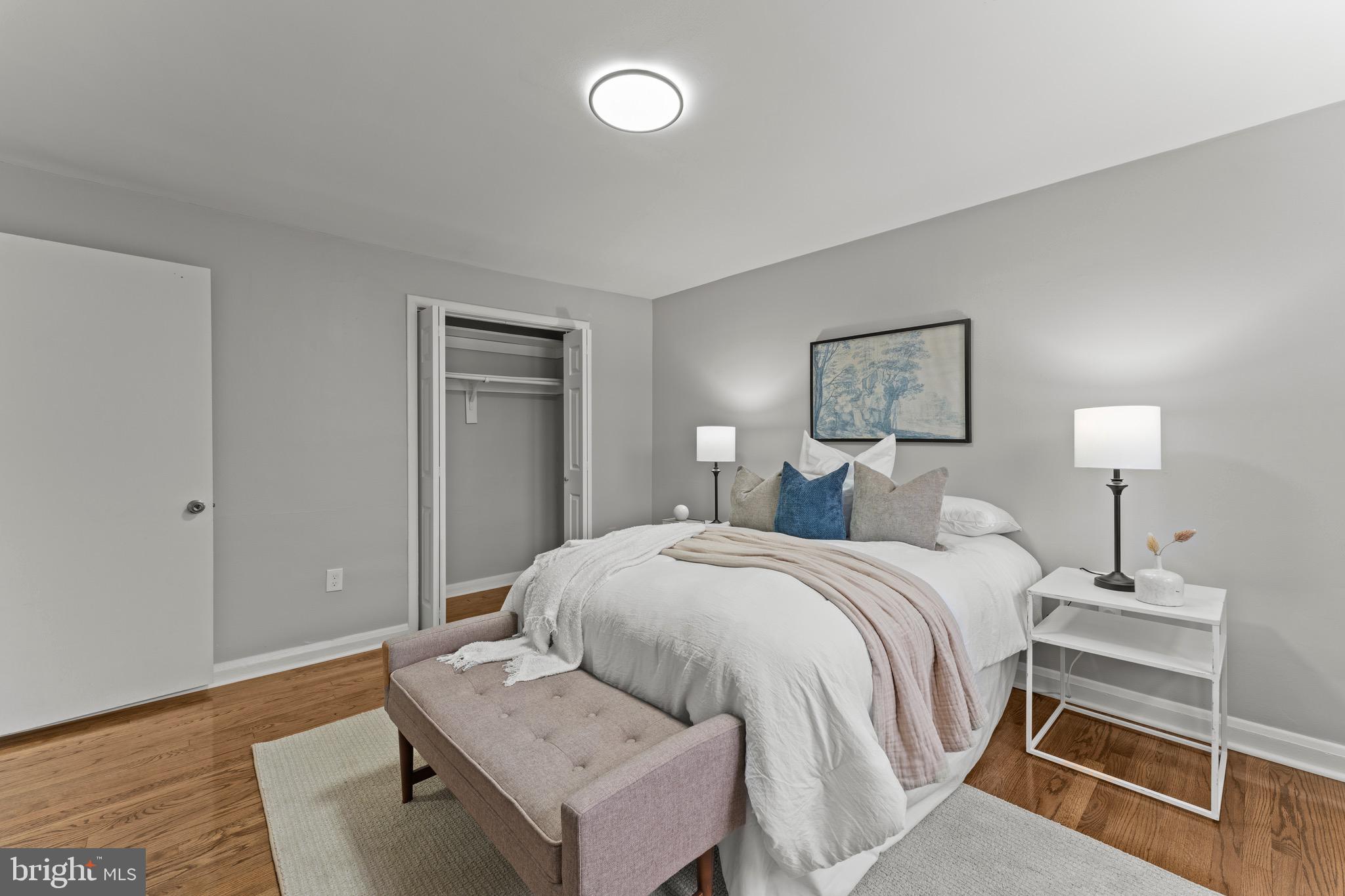 BELVEDERE SQUARE - Residential