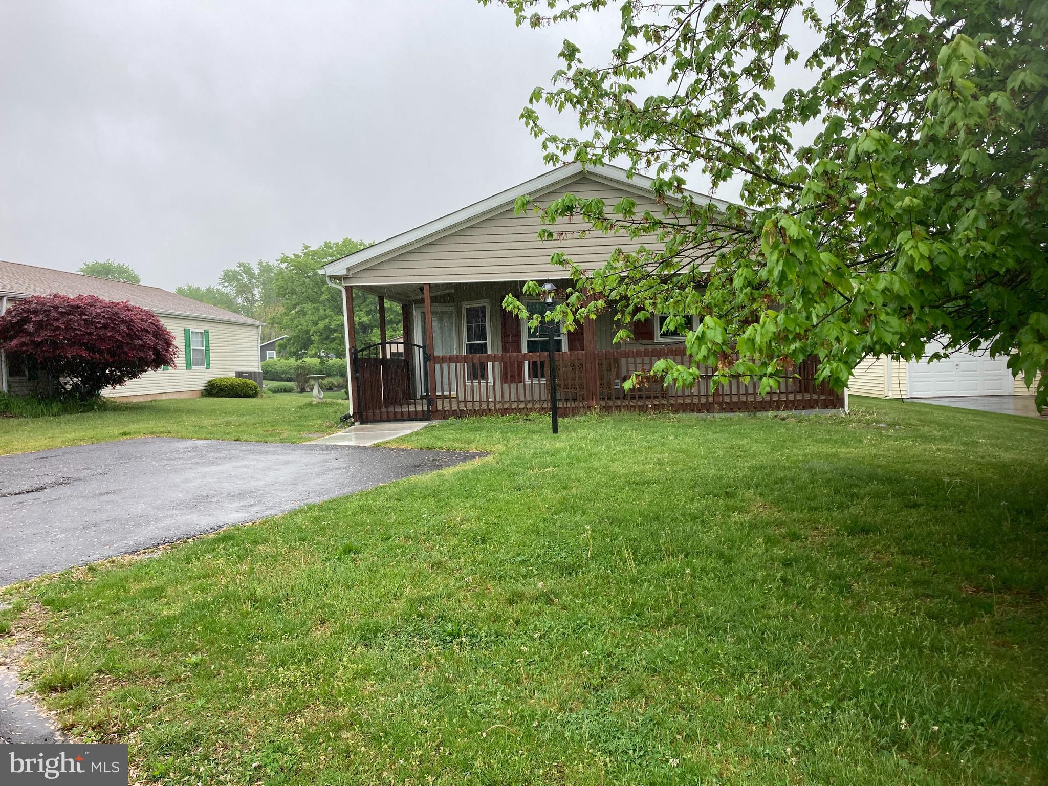 BUCKINGHAM SPRINGS - Residential