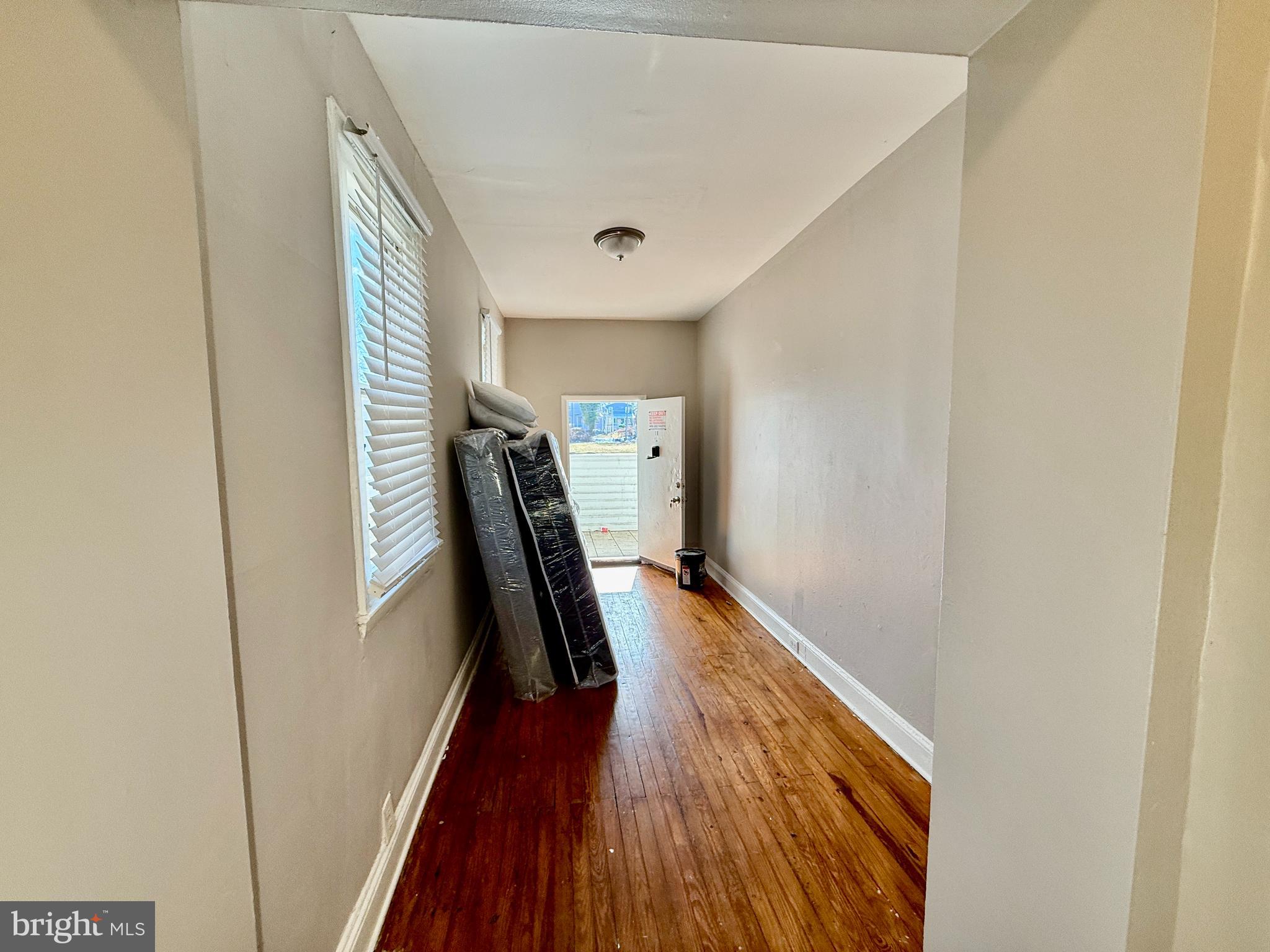 WEST ARLINGTON - Residential Income