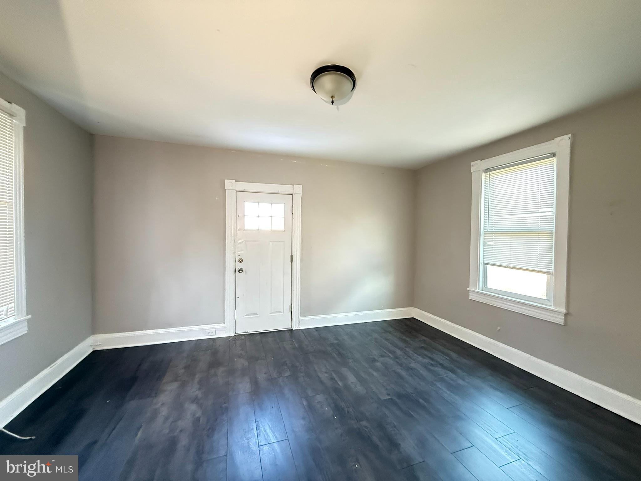 WEST ARLINGTON - Residential Income