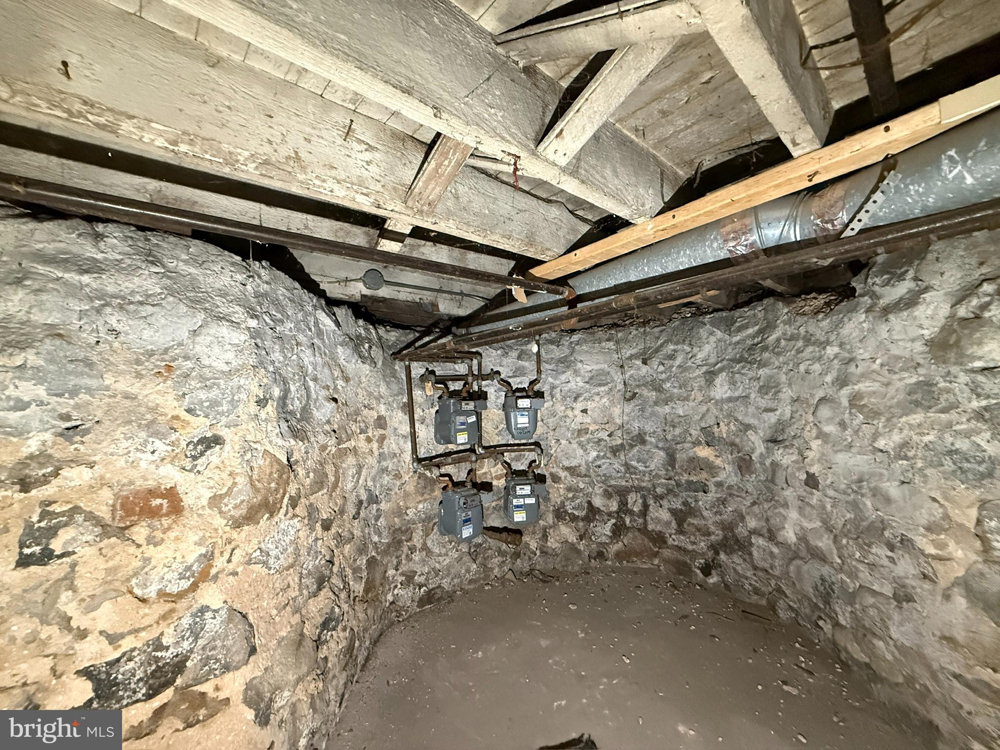 WEST ARLINGTON - Residential Income