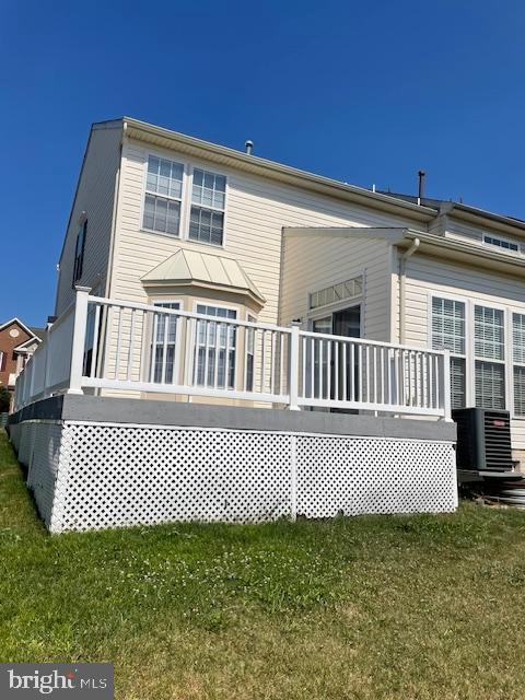 SEVEN OAKS - Residential Lease