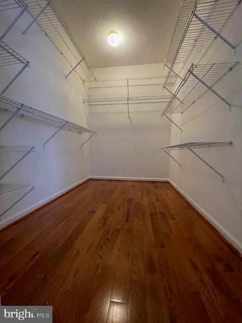 SEVEN OAKS - Residential Lease