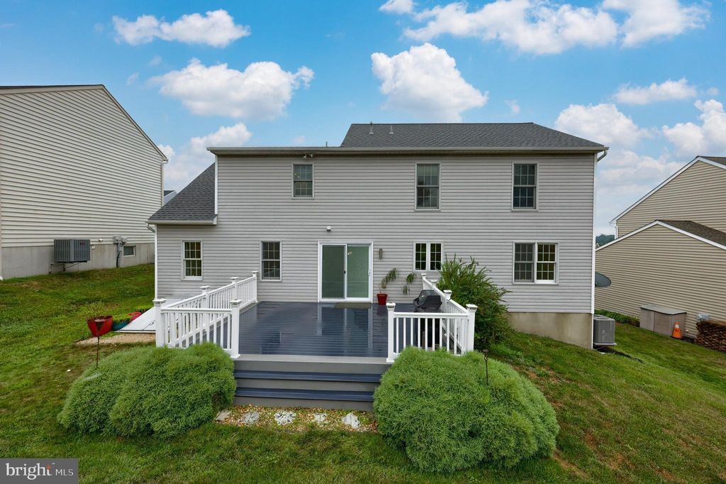 Photo of 138 Eagle Path, Mountville, PA 17554 (MLS # PALA2054690)