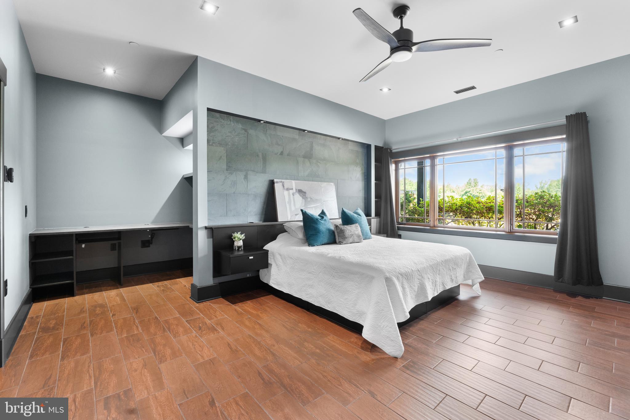 GAMBRILLS - Residential