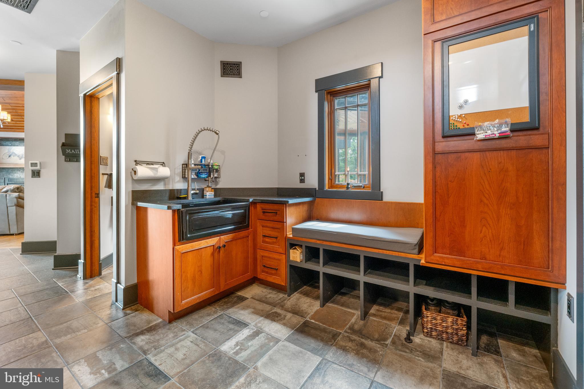 GAMBRILLS - Residential