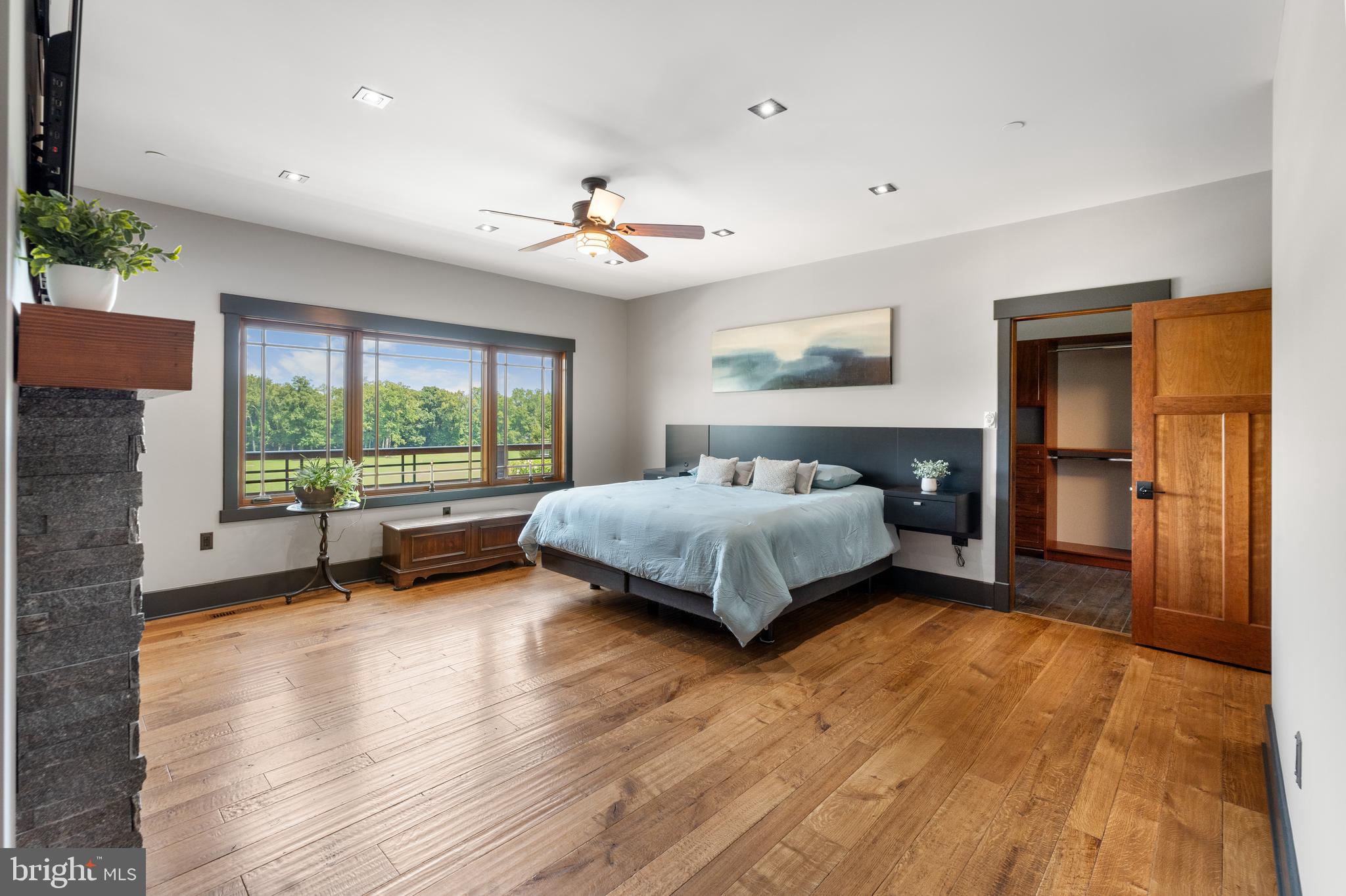 GAMBRILLS - Residential