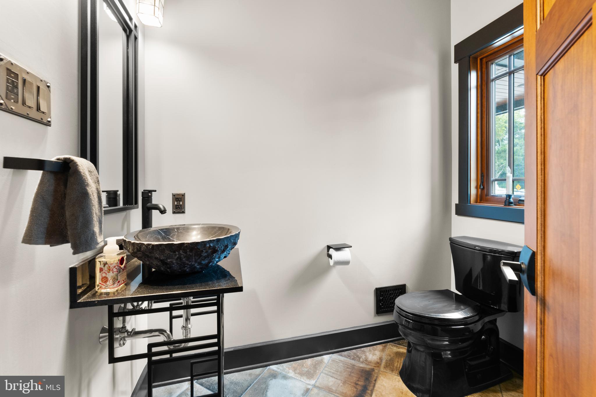 GAMBRILLS - Residential