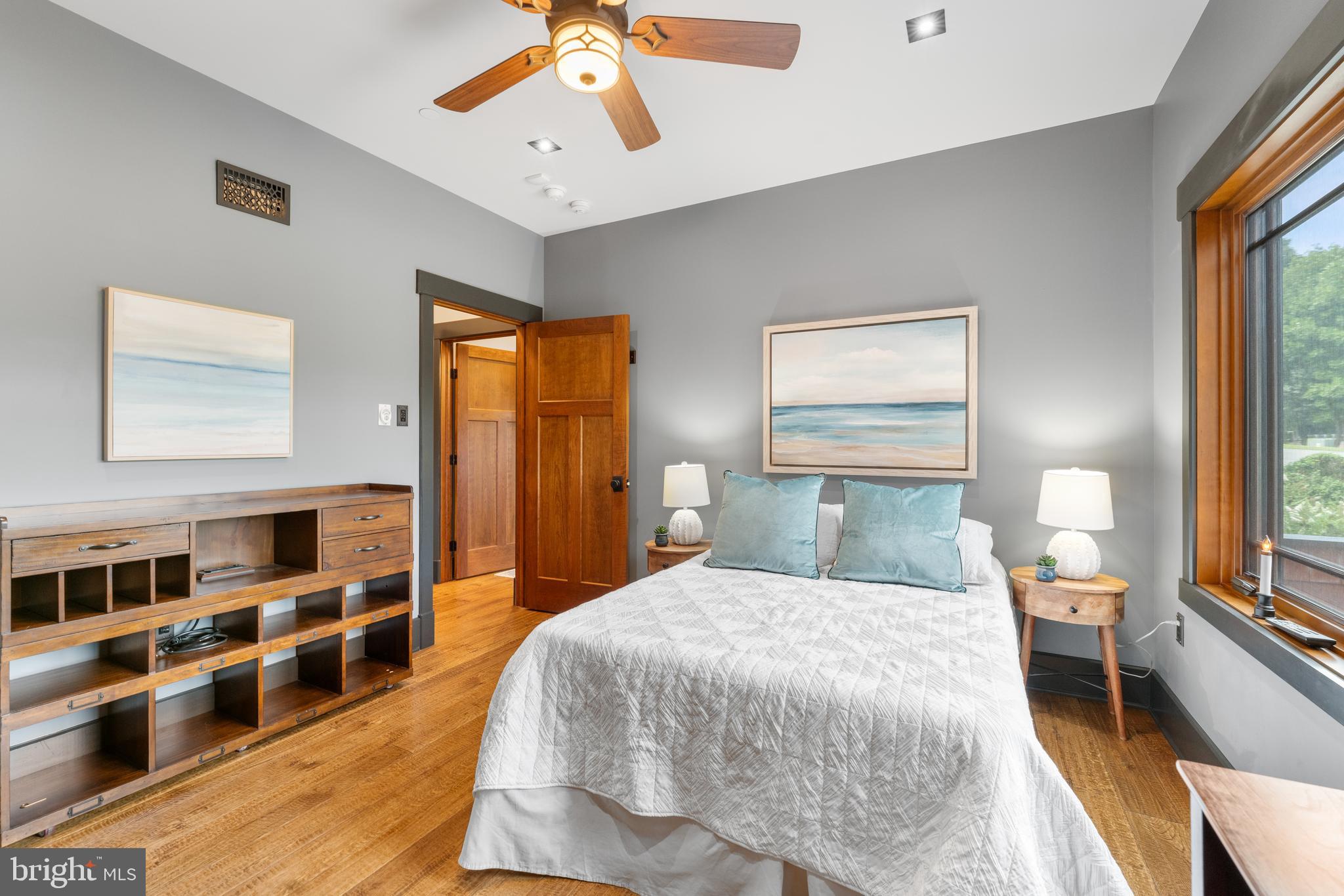 GAMBRILLS - Residential