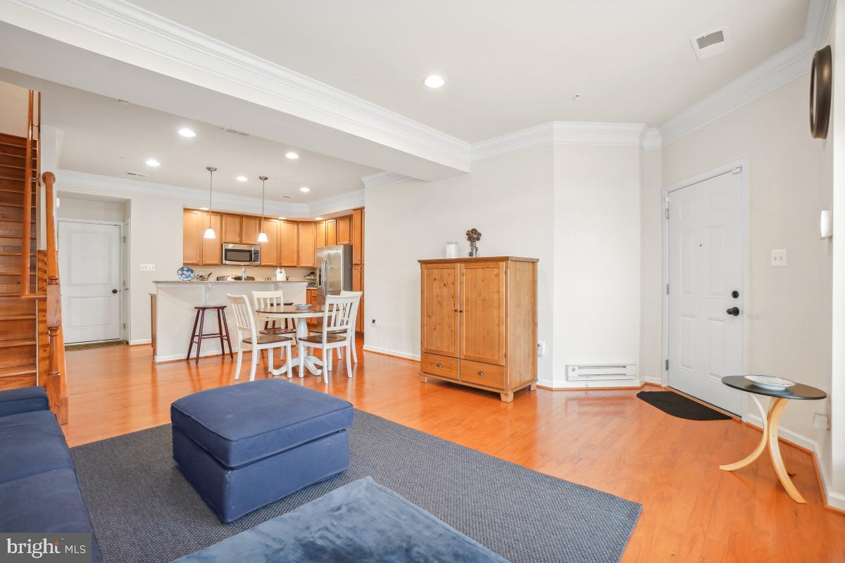 444 EXCHANGE AVENUE 444