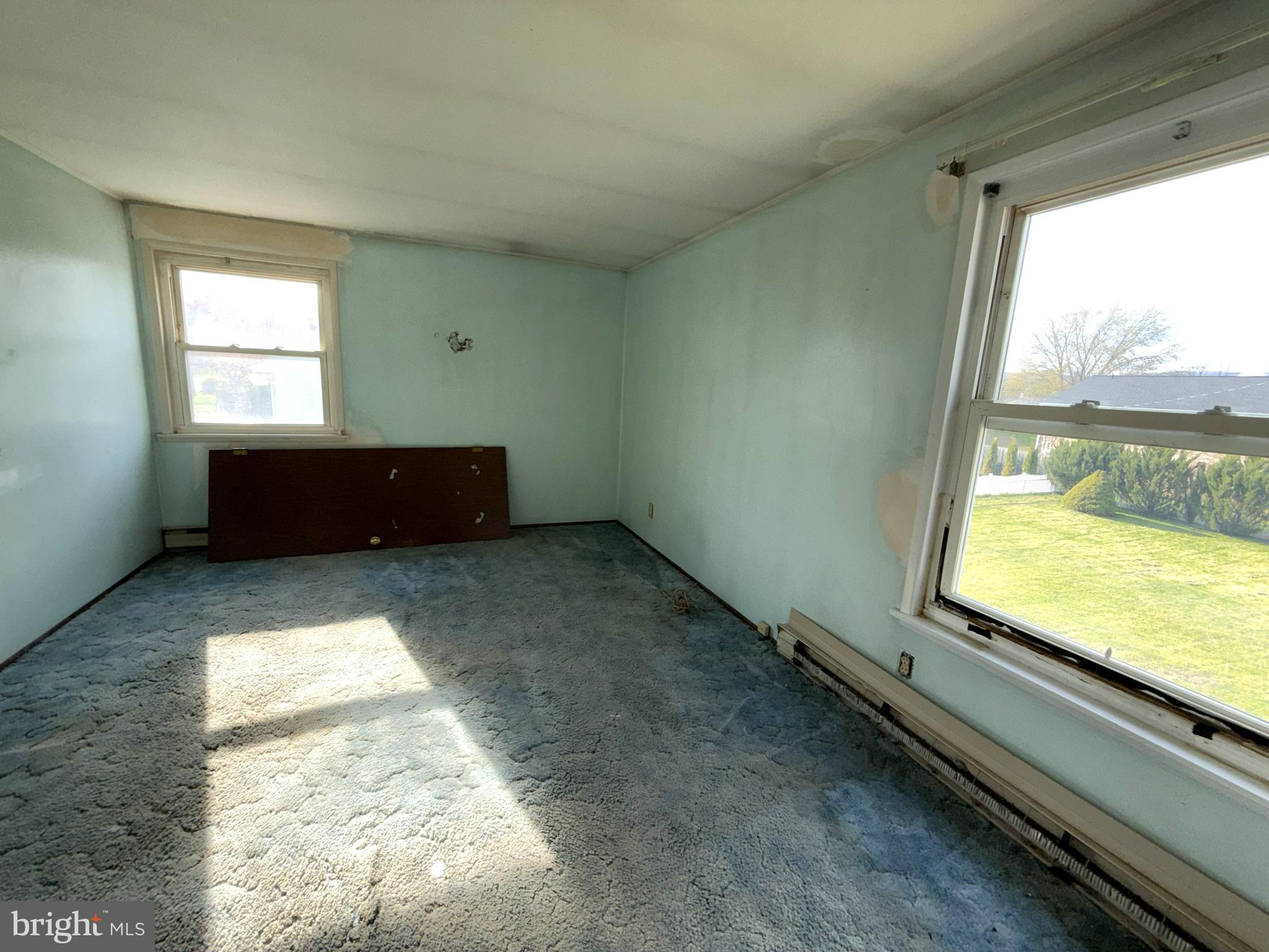 LAKEVIEW HEIGHTS - Residential