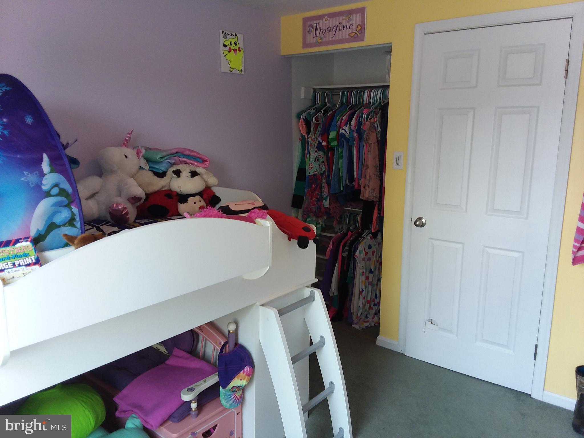 CLOVERLEAF TOWNHOUSES - Residential