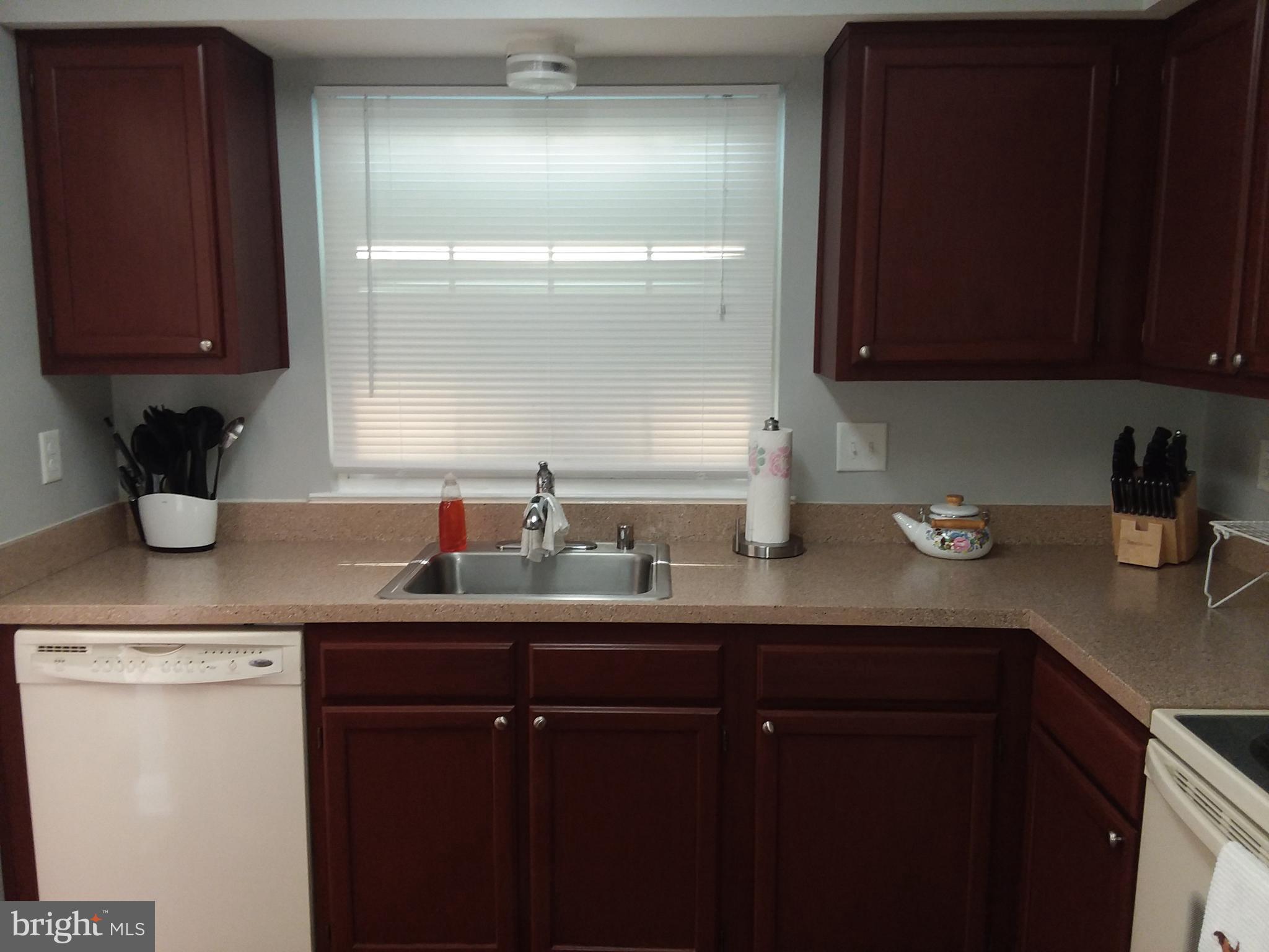 CLOVERLEAF TOWNHOUSES - Residential