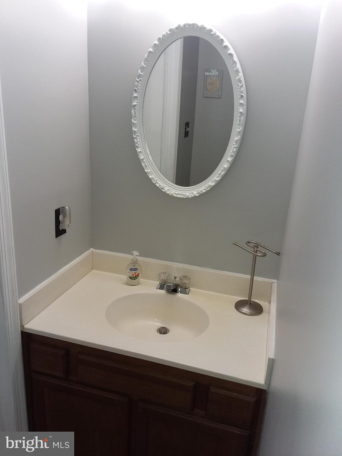 CLOVERLEAF TOWNHOUSES - Residential