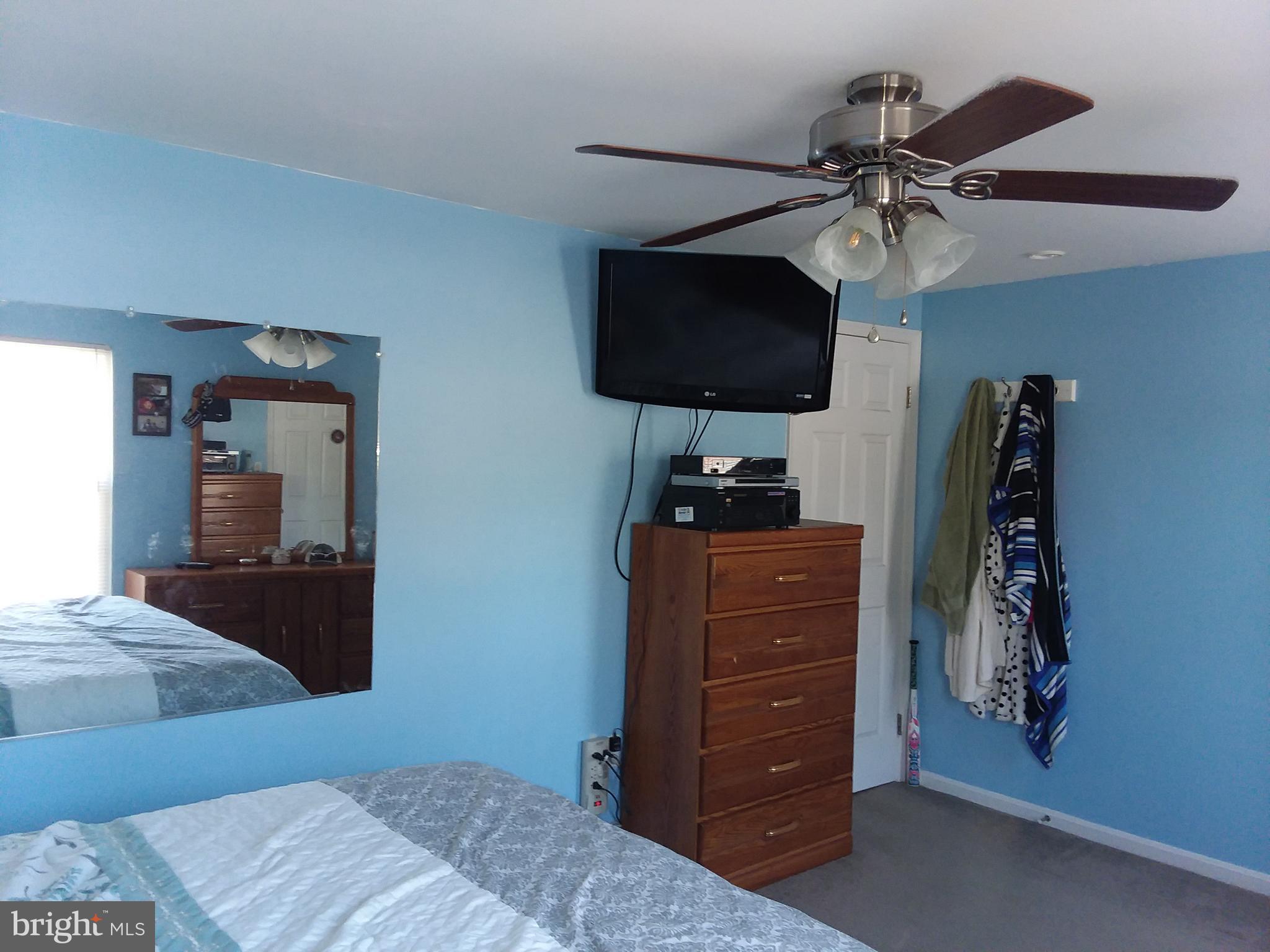 CLOVERLEAF TOWNHOUSES - Residential