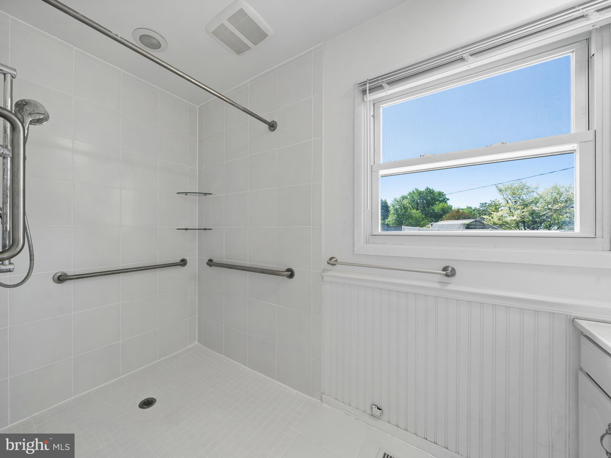 BUCKINGHAM AT BELAIR - Residential