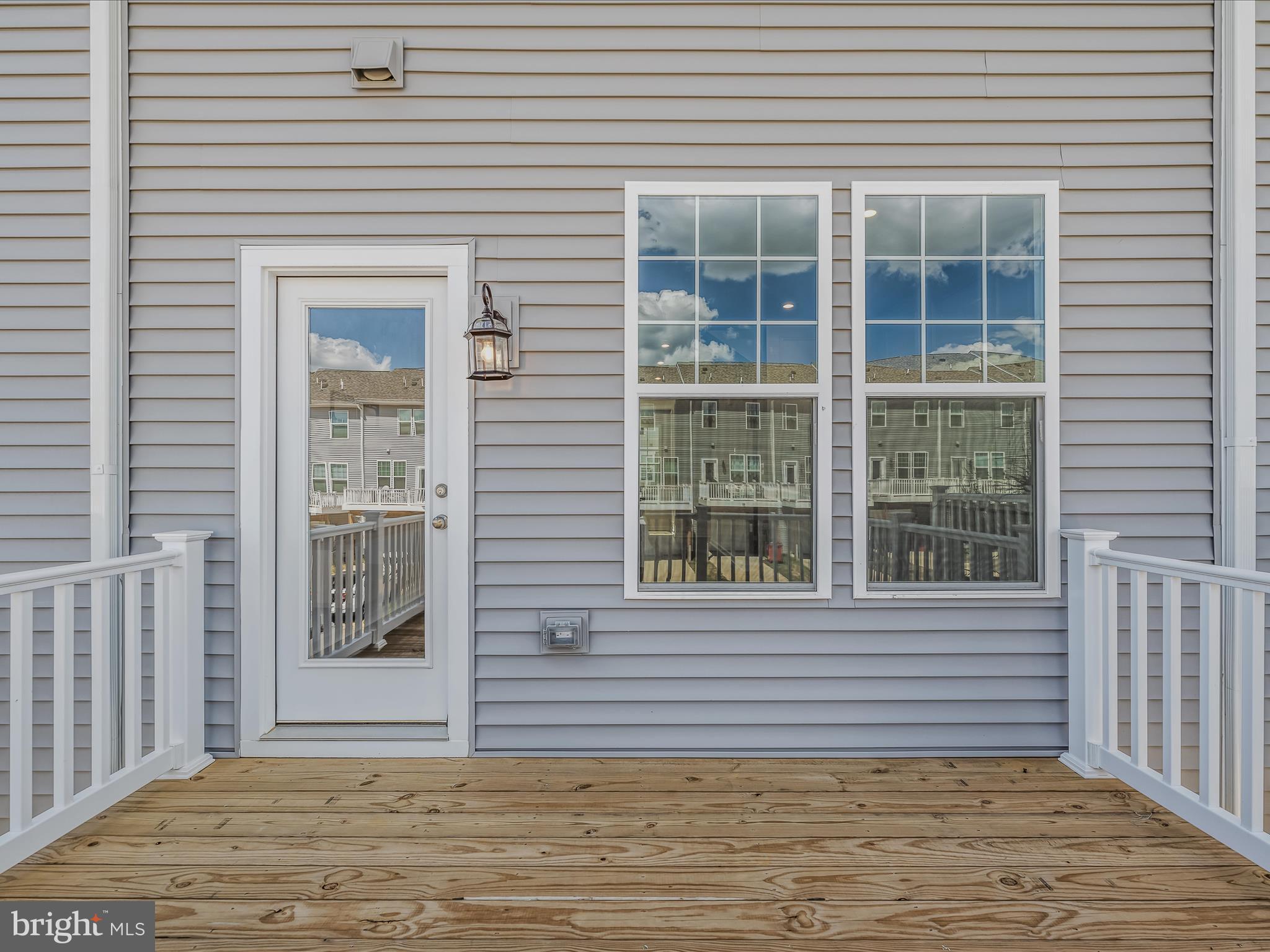 PRESIDENTS POINTE - Residential Lease