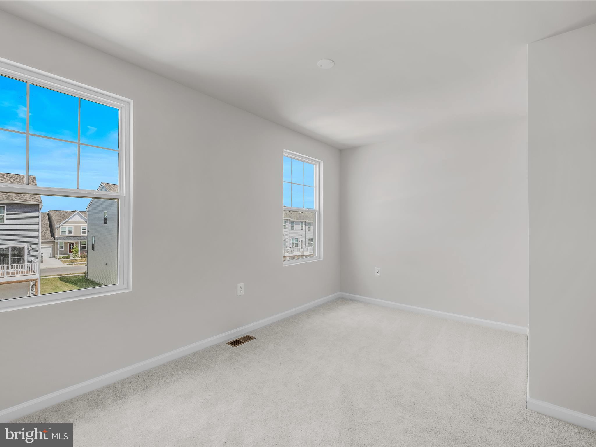 PRESIDENTS POINTE - Residential Lease