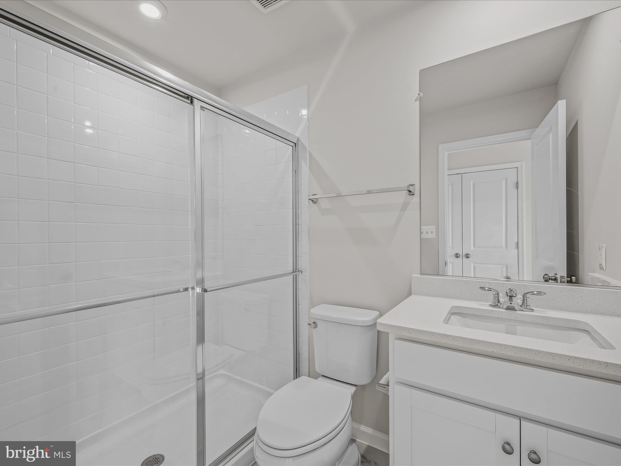 PRESIDENTS POINTE - Residential Lease