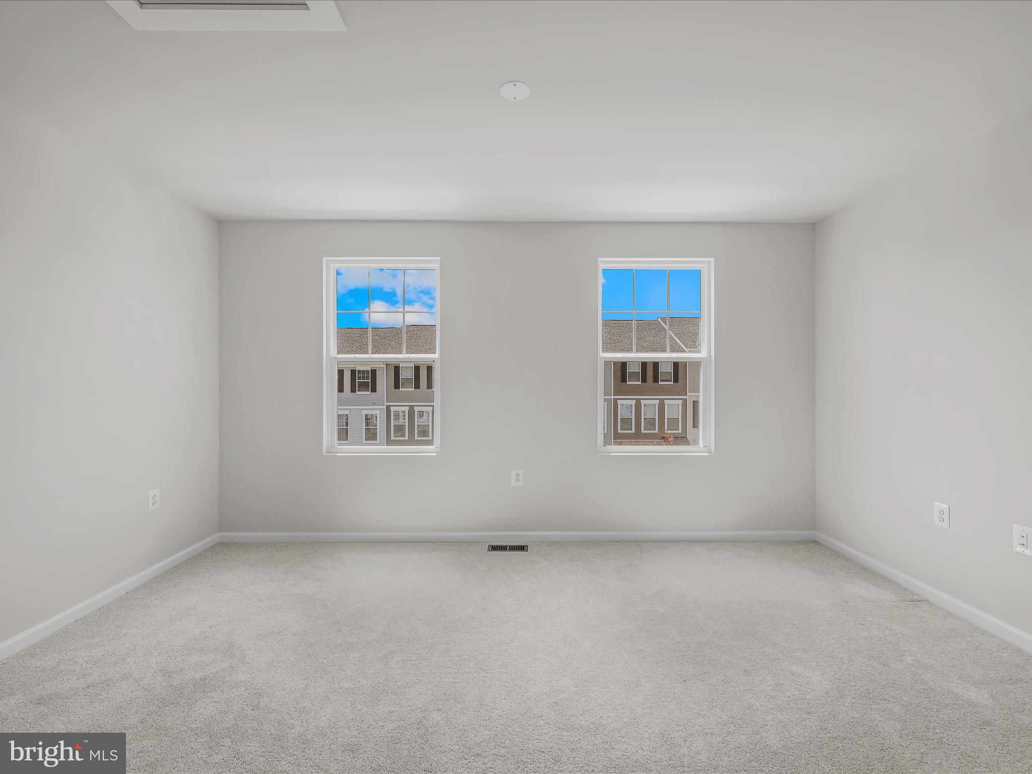 PRESIDENTS POINTE - Residential Lease