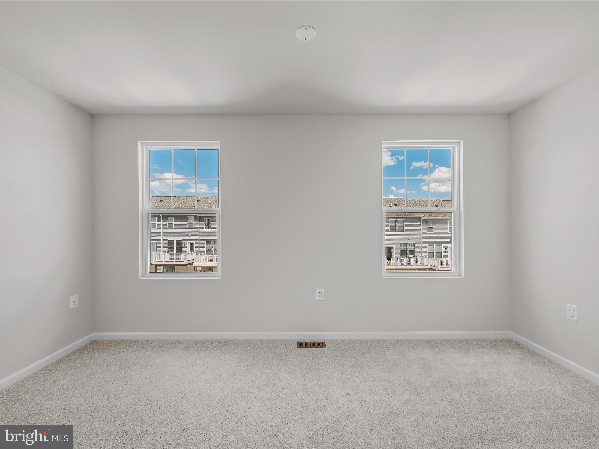 PRESIDENTS POINTE - Residential Lease