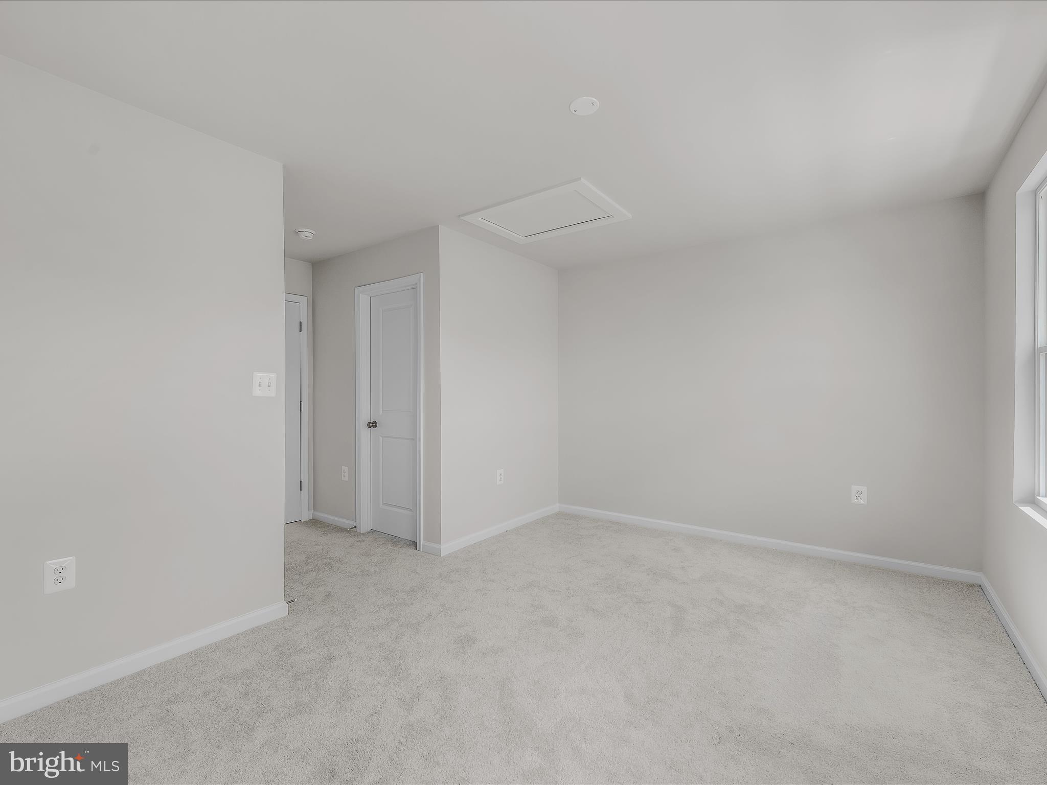 PRESIDENTS POINTE - Residential Lease