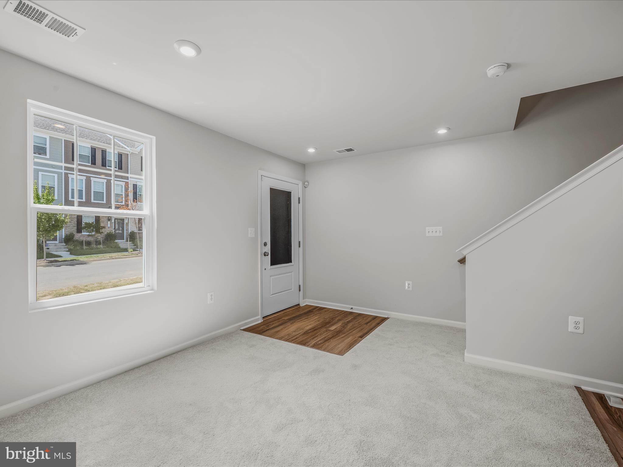 PRESIDENTS POINTE - Residential Lease