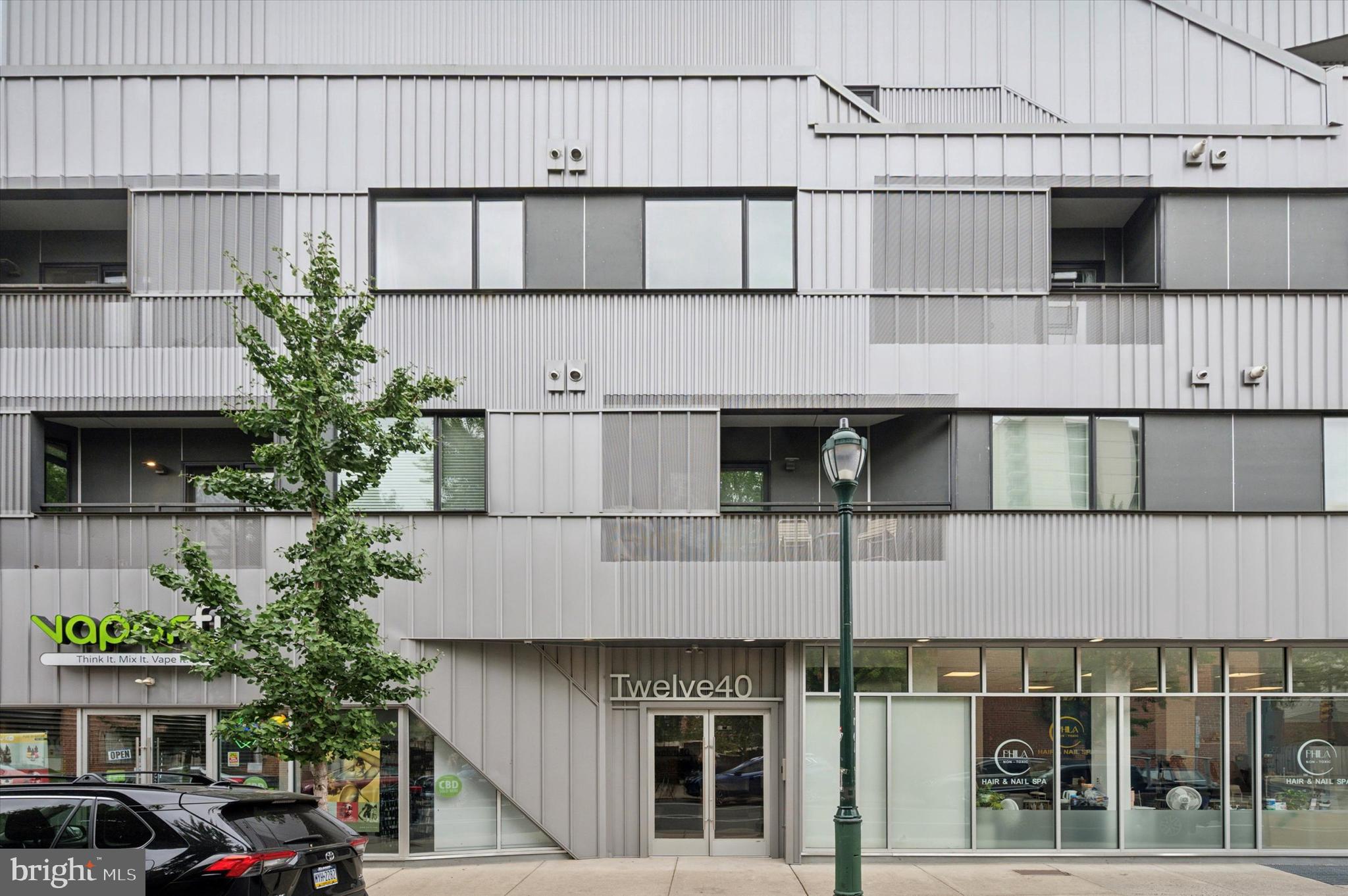 WASHINGTON SQ WEST - Residential