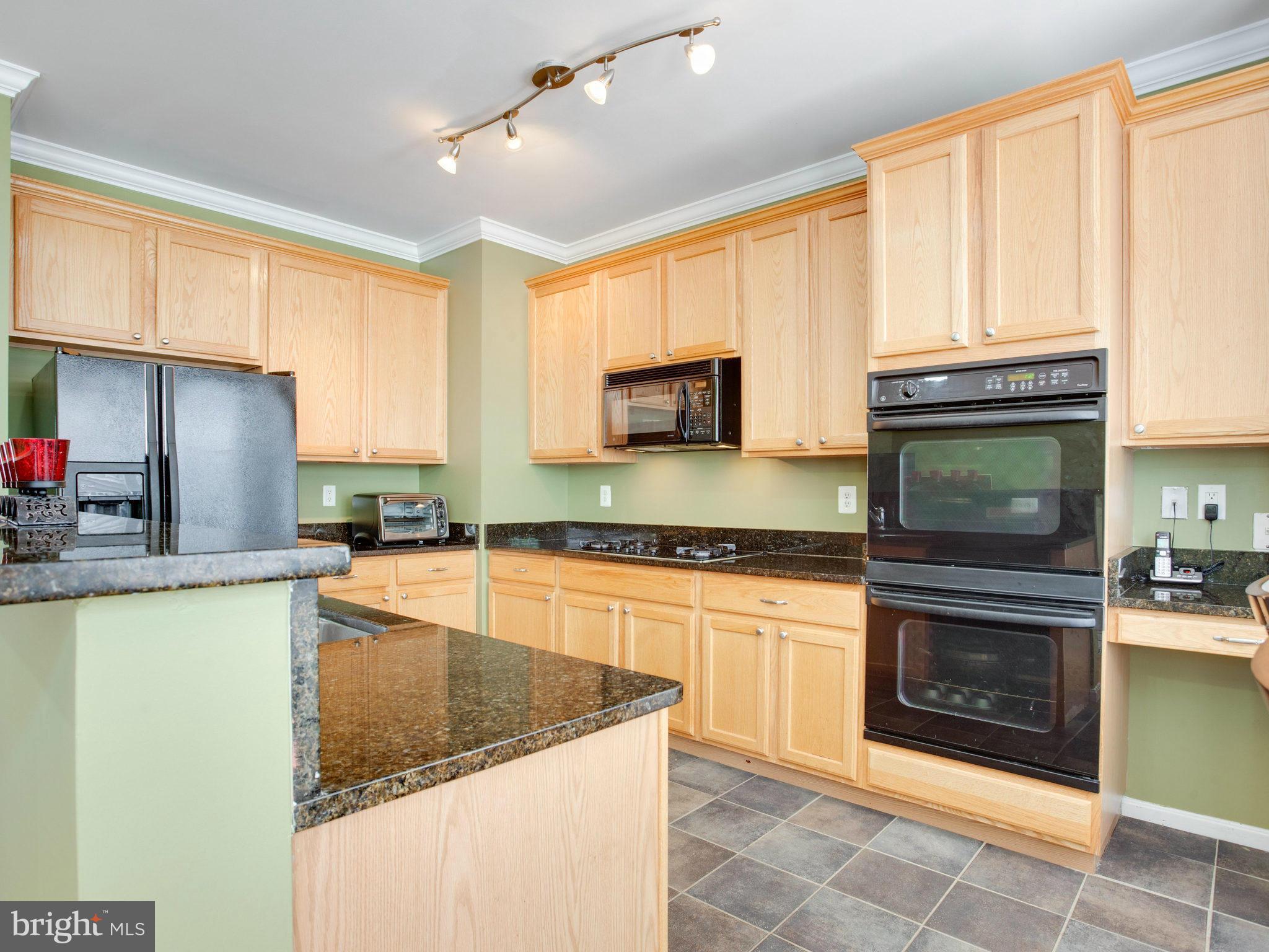 POTOMAC STATION - Residential