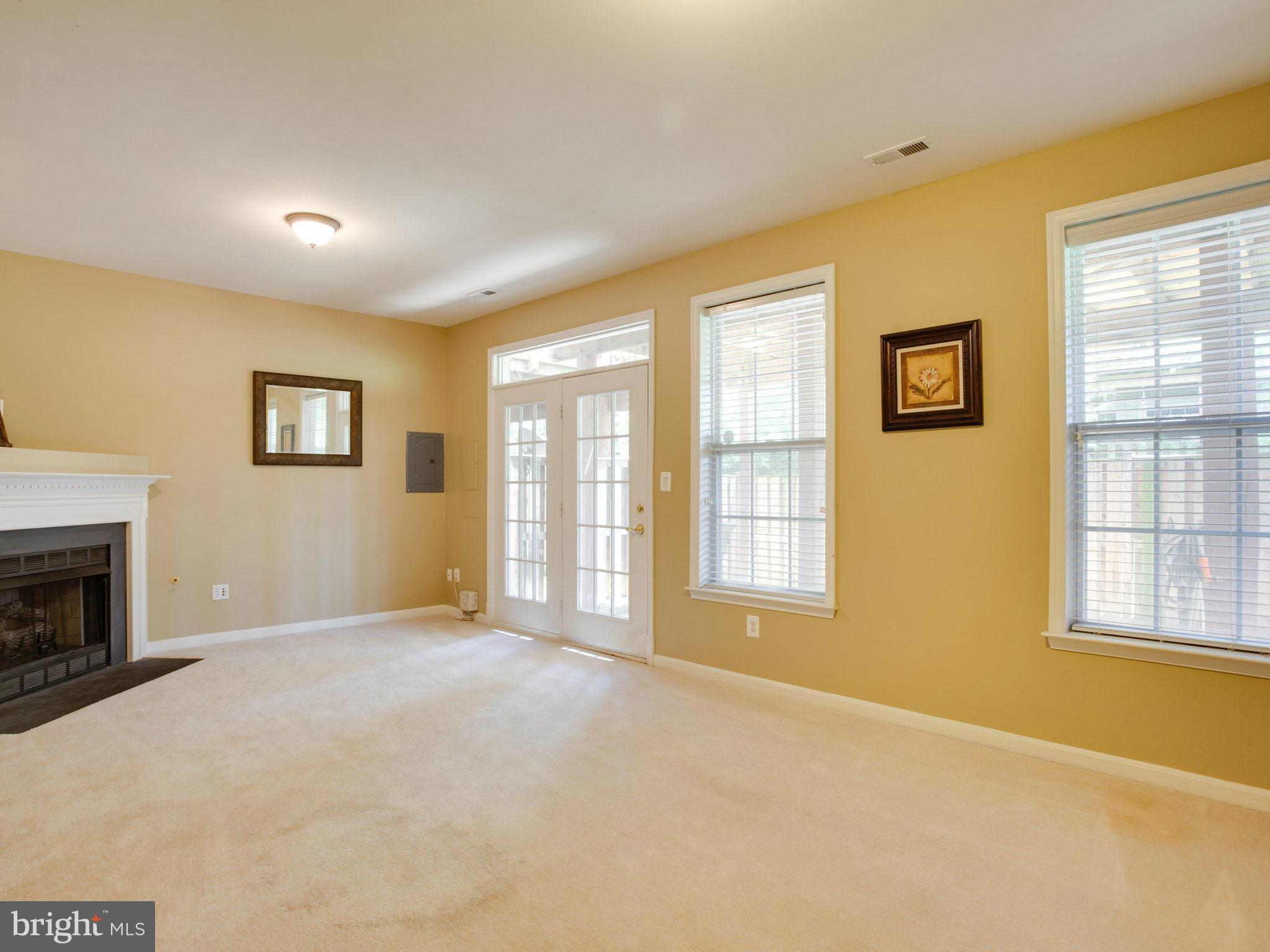 POTOMAC STATION - Residential